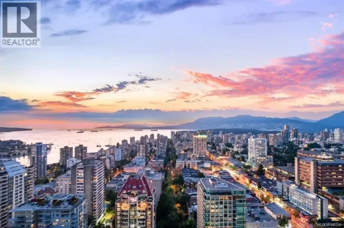 4X02 1289 HORNBY STREET, Vancouver