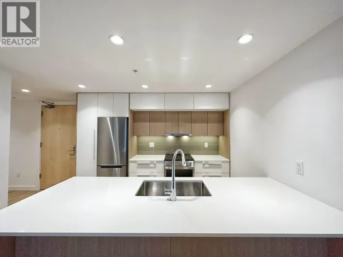 4xx 9888 UNIVERSITY CRESCENT, Burnaby