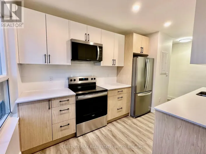 5 - 1 WINGREEN COURT, Toronto