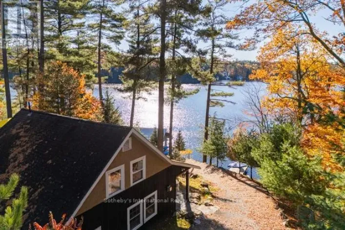 5 - 1028 OAK STREET, Muskoka Lakes