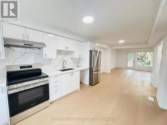 5 - 11 PLAISANCE ROAD, Richmond Hill