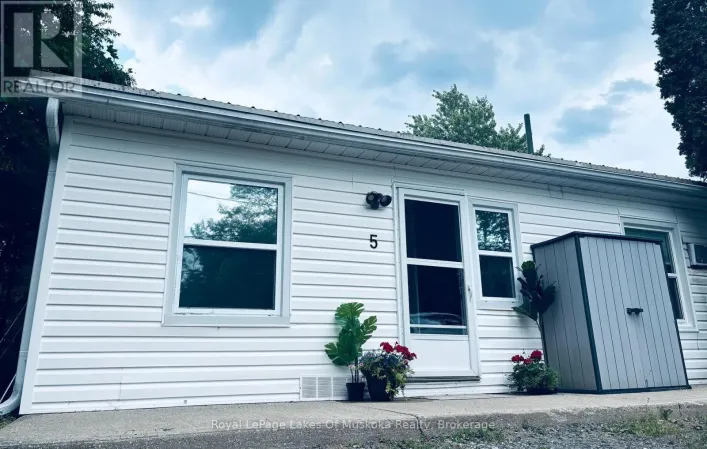 5 - 1115 KAHSHE LAKE ROAD, Gravenhurst