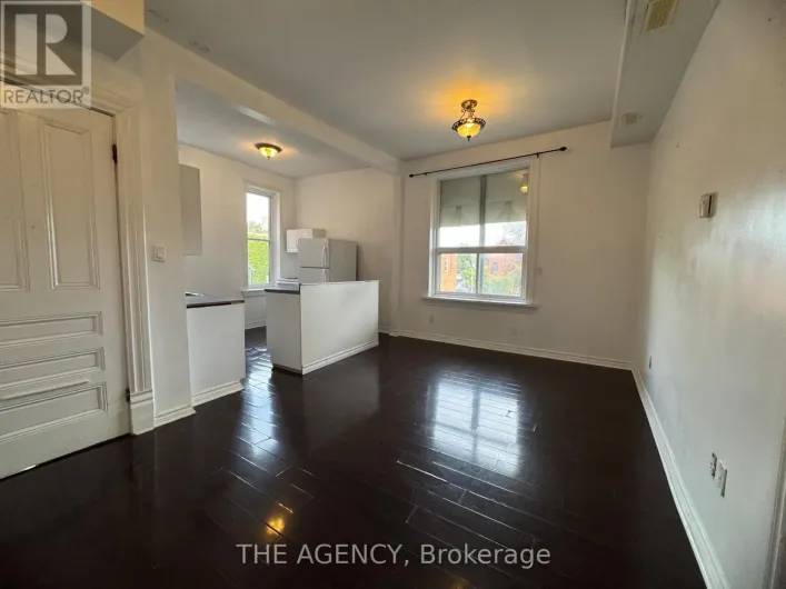 5 - 139 1/2 JOHN STREET S, Hamilton