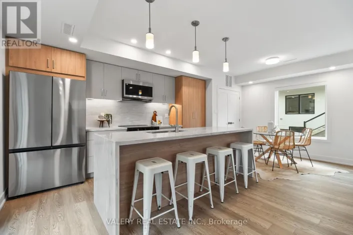 5 - 15 ACORN AVENUE, Toronto