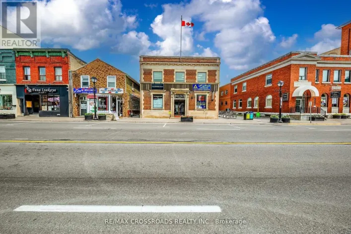 5 - 15221 YONGE STREET, Aurora