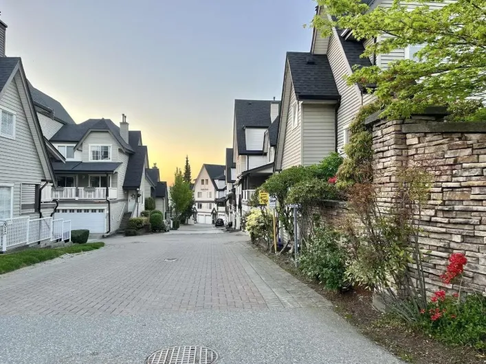 5 15355 26 AVENUE, Surrey