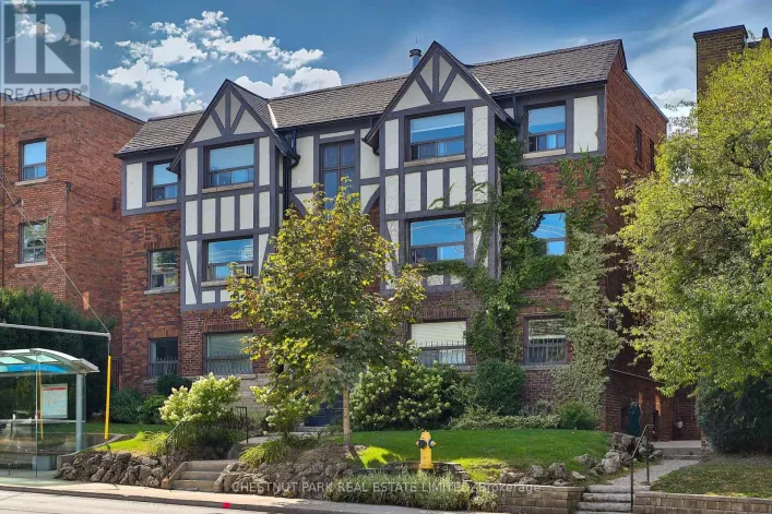 5 - 1648 BATHURST STREET, Toronto