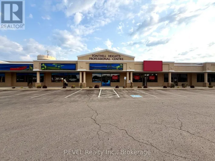 5 - 165 HIGHWAY 20 HIGHWAY W, Pelham
