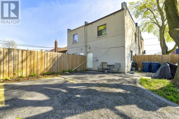 5 - 1762 KEELE STREET, Toronto