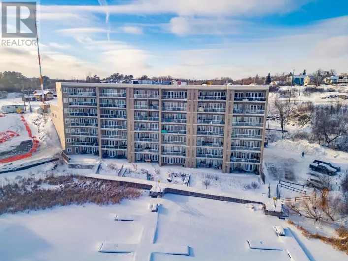 5- 204 Bay Road, Kenora