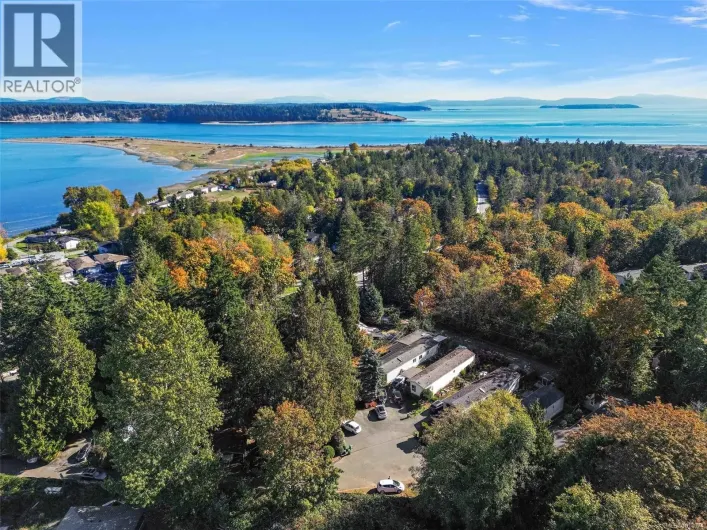 5 2741 Stautw Rd, Central Saanich