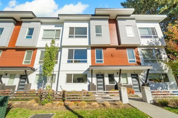 5 27640 LANTERN AVENUE, Abbotsford