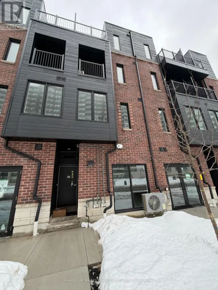 5 - 3069 PHARMACY AVENUE, Toronto