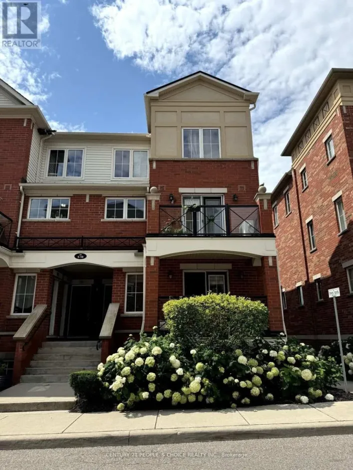 5 - 31 HAYS BOULEVARD, Oakville