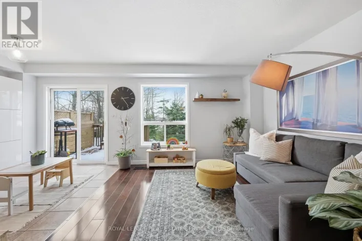 5 - 348 HIGHLAND ROAD W, Hamilton