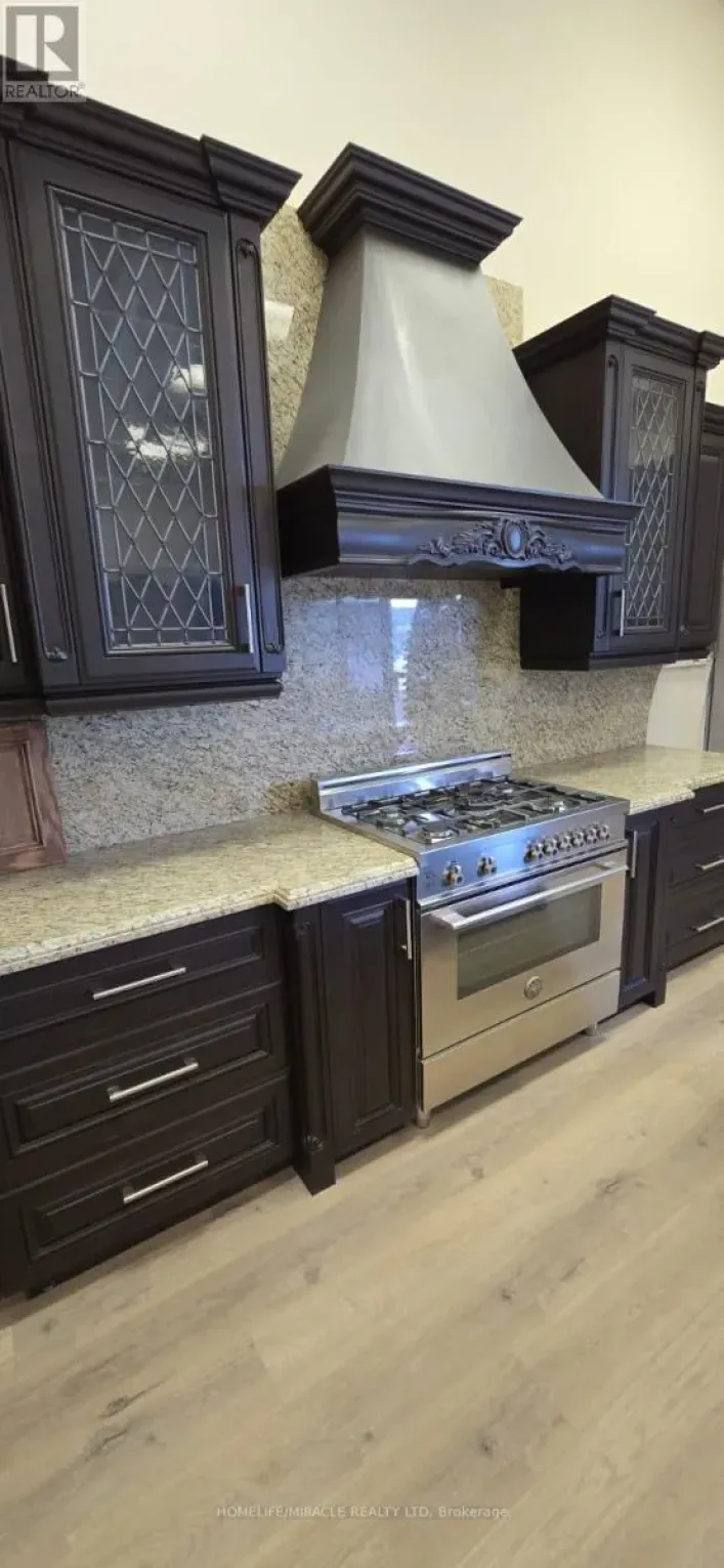 #5 - 3505 LAIRD ROAD, Mississauga