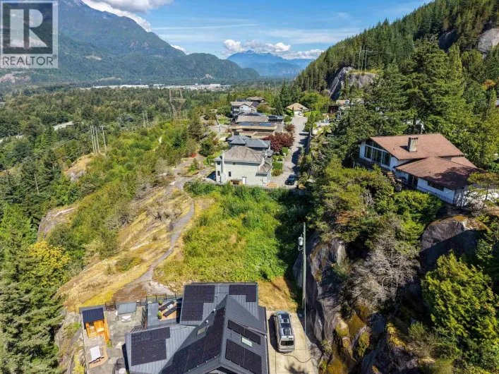 5 38297 VIEW PLACE, Squamish
