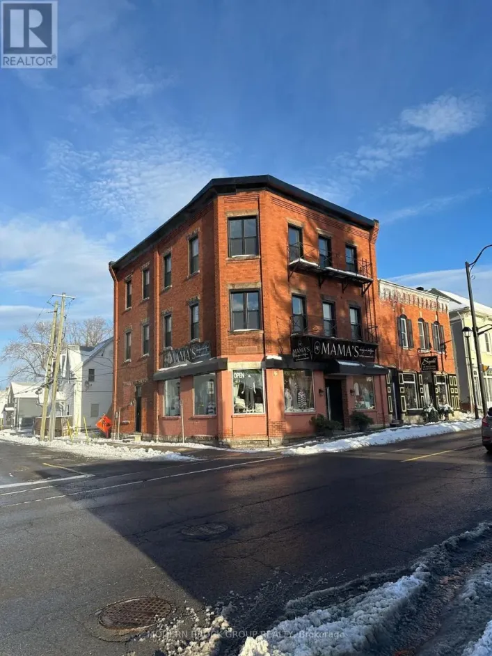 5 - 4 WATER STREET, North Grenville