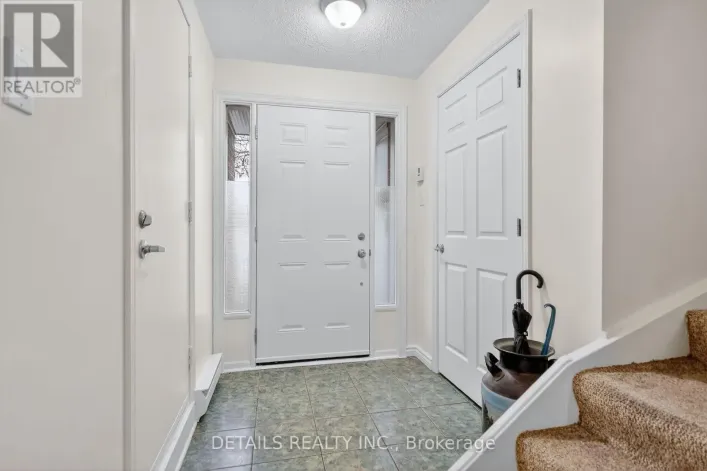 5 - 40 APPLEBY PRIVATE, Ottawa