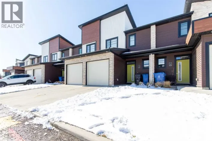 5, 418 Highlands Boulevard W, Lethbridge