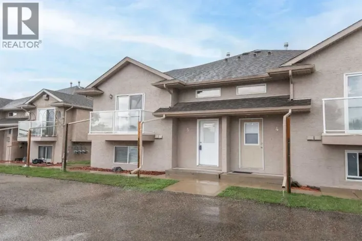 5, 4626 44 Street, Sylvan Lake