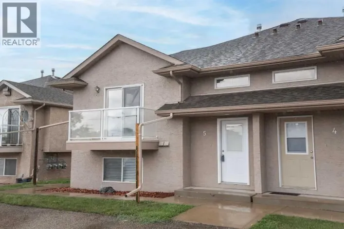 5, 4626 44 Street, Sylvan Lake