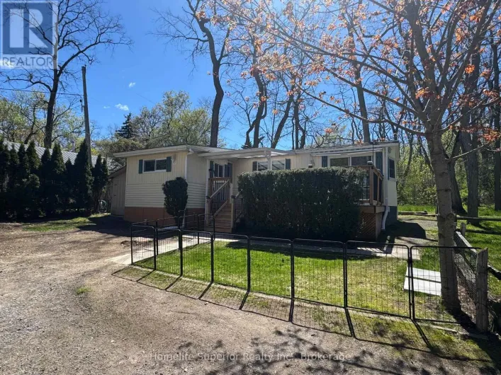 5 - 485-5139 HALSTEAD BEACH ROAD, Hamilton Township