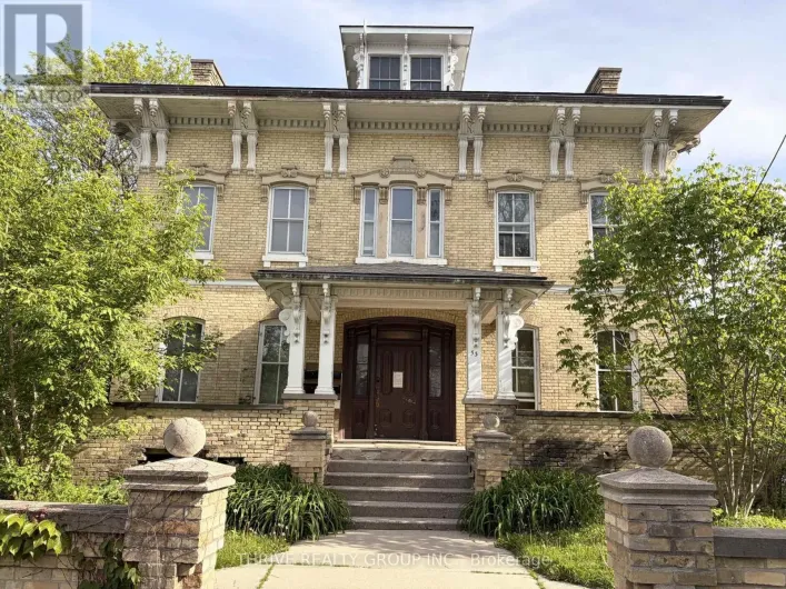 5 - 53 MCCLARY AVENUE, London South