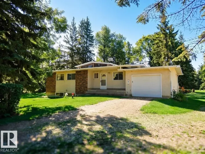 House for sale: #5 54015 RGE ROAD 262, Rural Sturgeon County