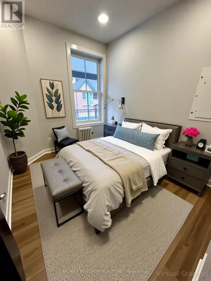 5 - 592 CHURCH STREET, Toronto