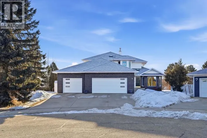 5, 62 Street Close, Stettler