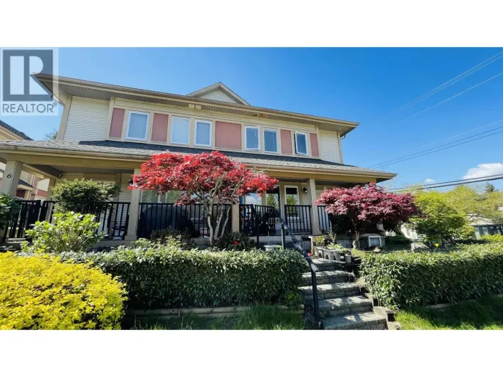 5 6481 ELGIN AVENUE, Burnaby