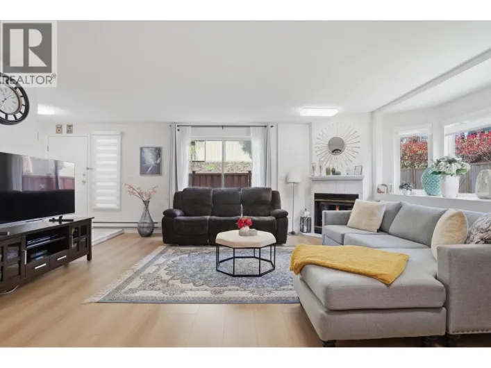 5 7901 13TH AVENUE, Burnaby