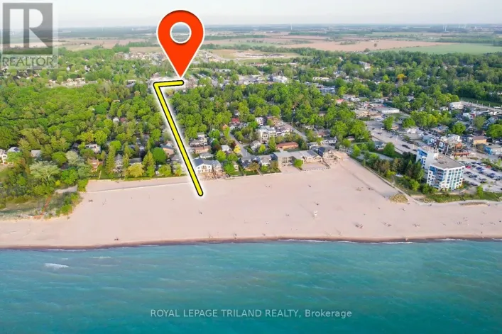 5 - 8 OAK STREET, Lambton Shores