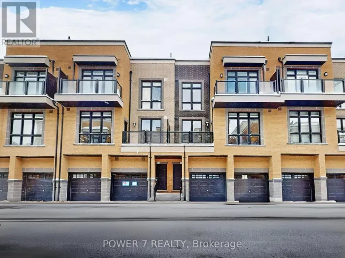 5 - 8 SAYERS LANE, Richmond Hill