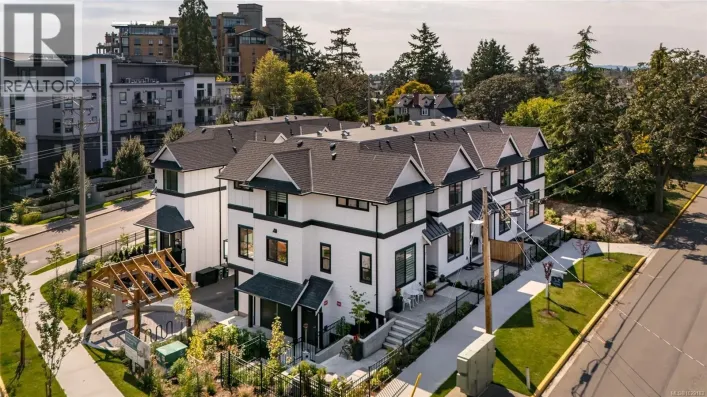 5 820 Dunsmuir Rd, Esquimalt