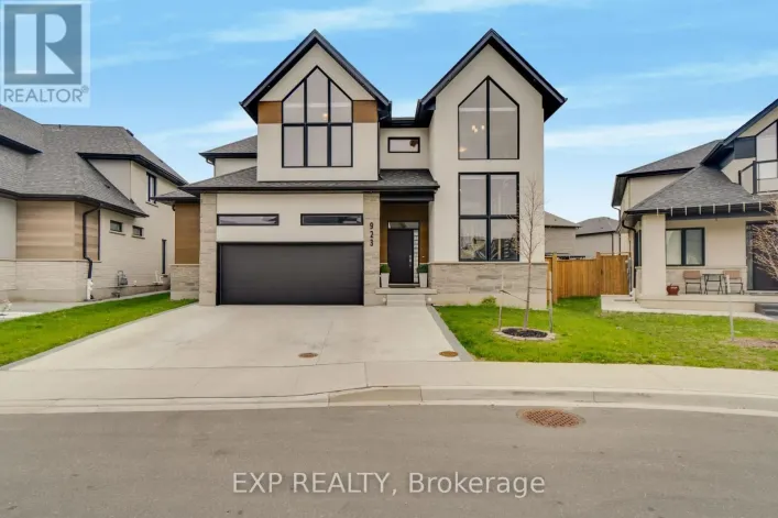 5 - 923 STONECLIFFE WALK, Kitchener