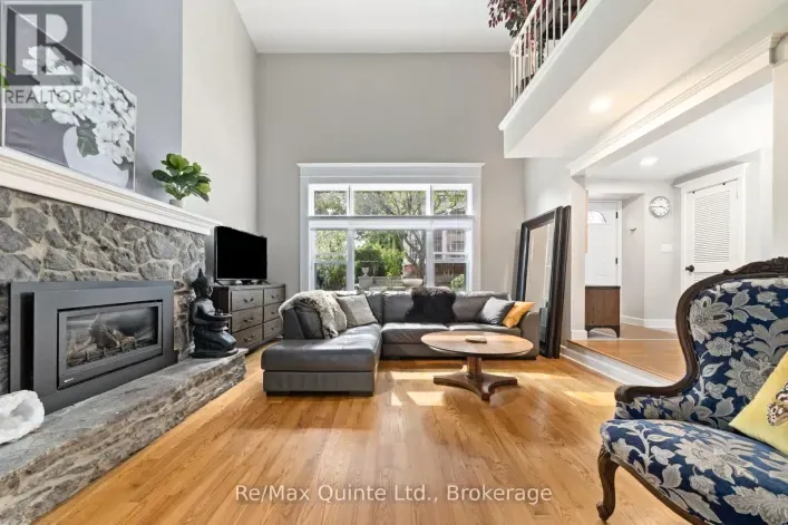 5 - 99 BRIDGE STREET E, Belleville