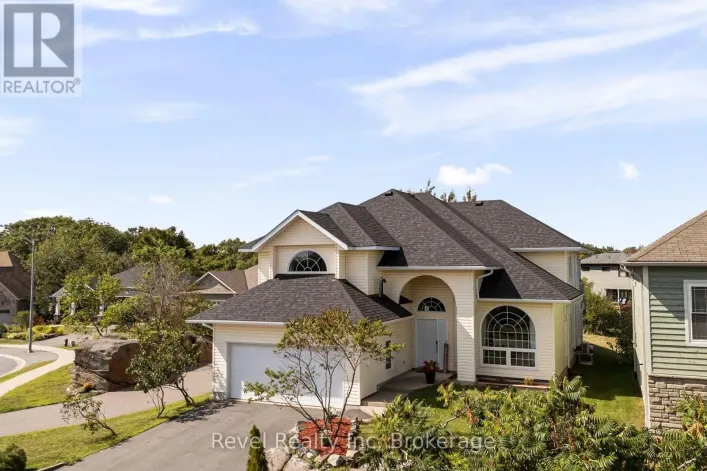 5 AVERY COURT, Parry Sound
