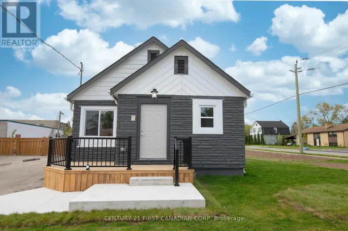 5 BRISCOE STREET W, London South