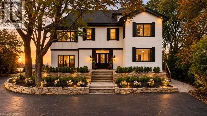 5 BULL'S Lane, Hamilton
