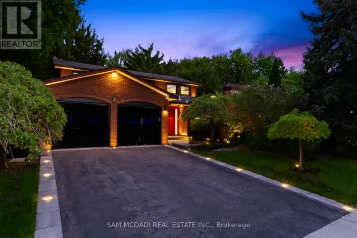 5 CANTERBURY CRESCENT, Toronto