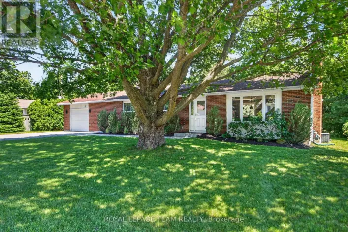 5 CARIBOU AVENUE, Ottawa