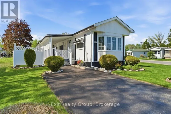 Mobile Home for sale: 5 CHAPEL BOULEVARD, Quinte West