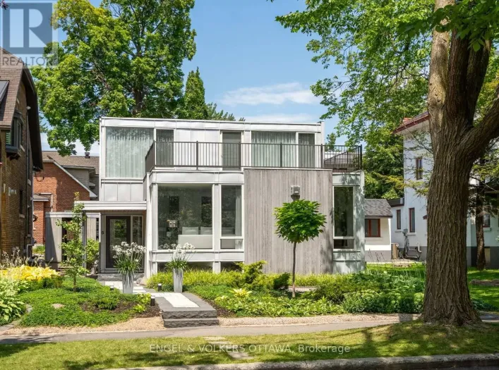 5 CLEMOW AVENUE, Ottawa