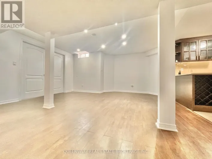 5 COYLE STREET, Ajax