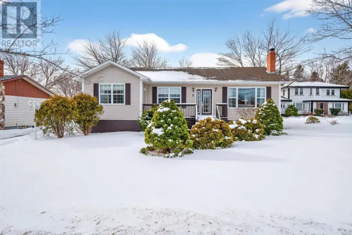 5 Cross Road, Bay Roberts