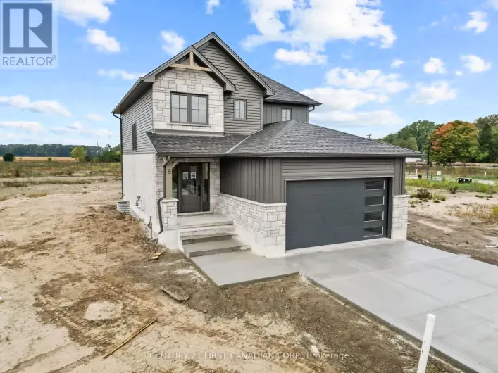 5 DOERR COURT, North Middlesex