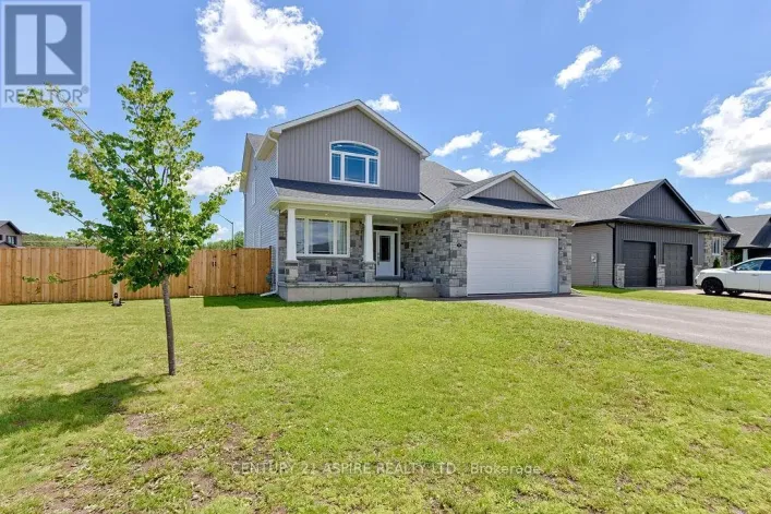 5 DREW STREET, Petawawa