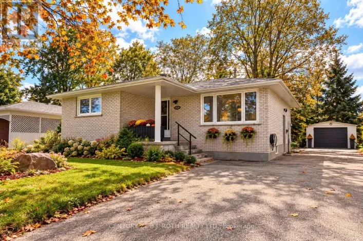 5 EAST GATE, Barrie